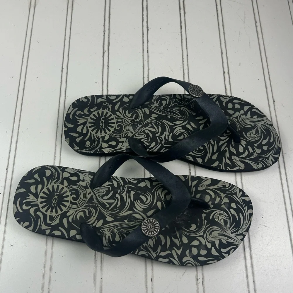 UGG Black Patterned Flip Flop Thong Sandals Women’s Size 7
